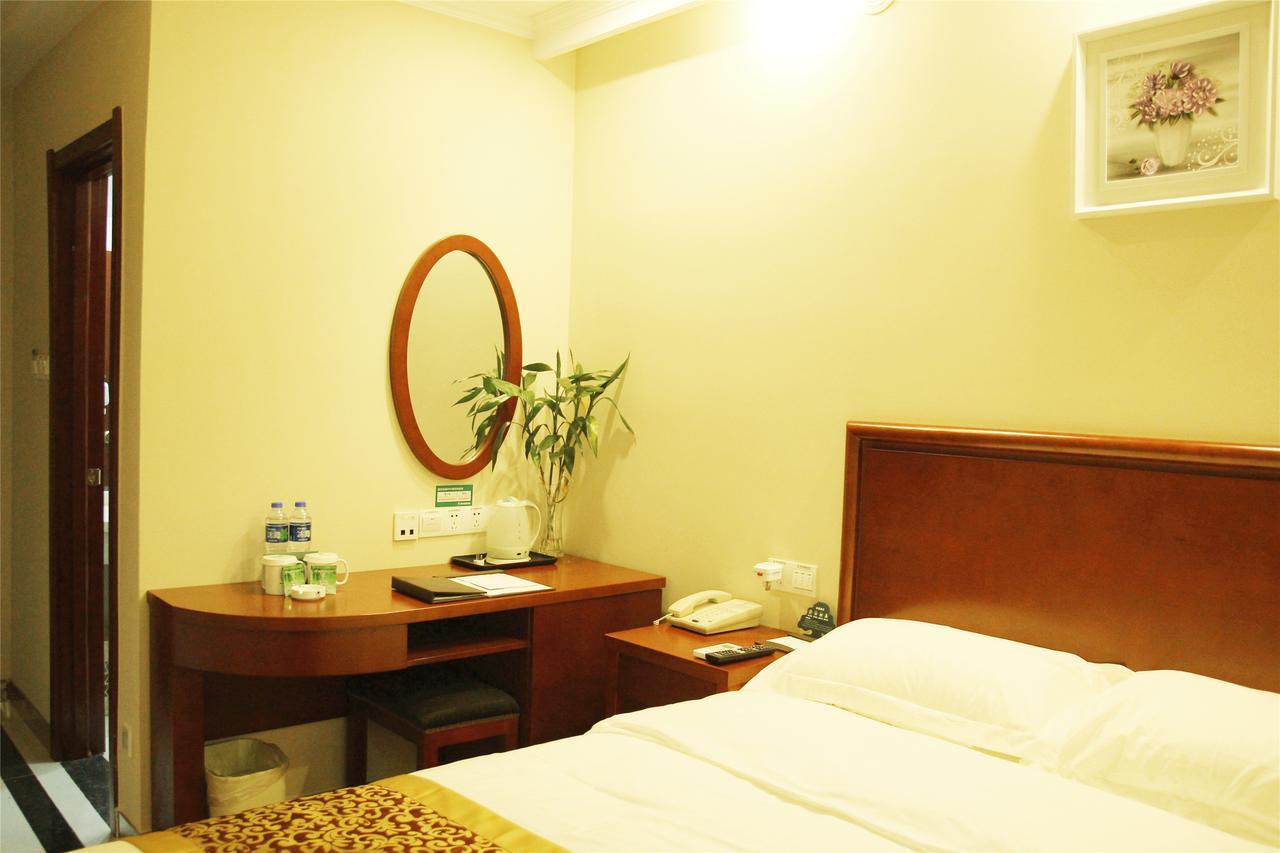 Greentree Inn Tianjin Binshui Avenue Cancer Hospital Express Hotel Exterior foto